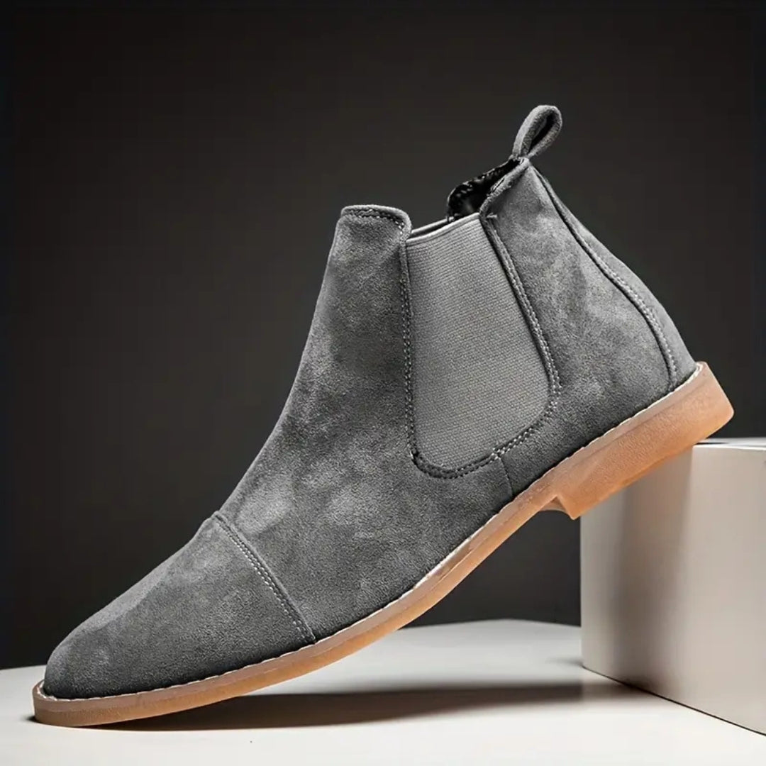 Giorgio Suede Chelsea Boots
