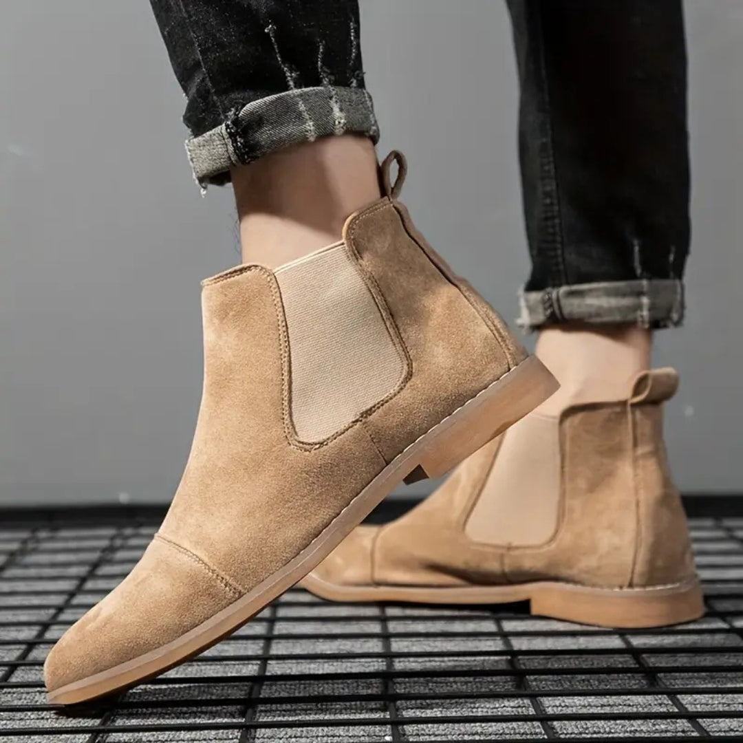 Giorgio Suede Chelsea Boots