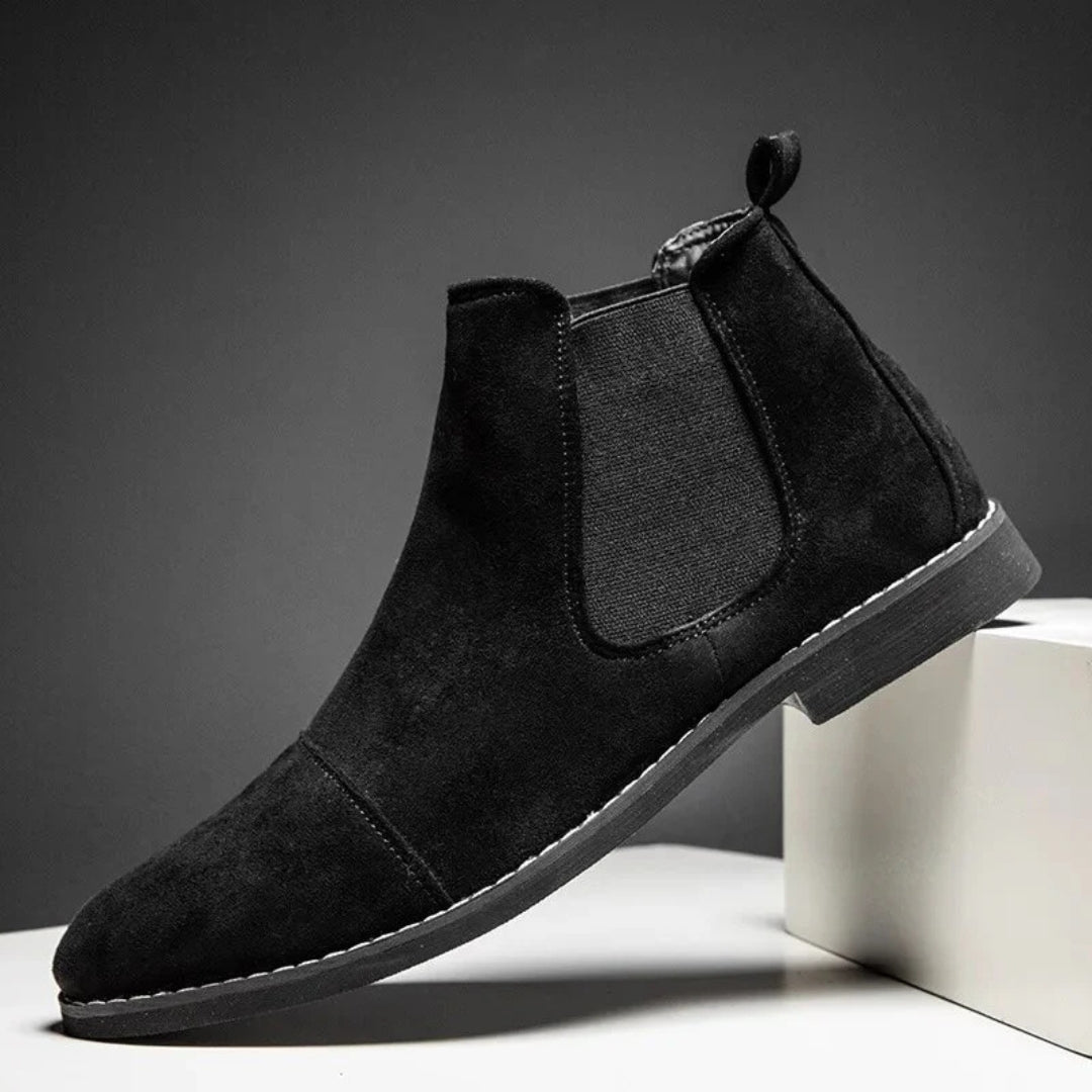 Giorgio Suede Chelsea Boots